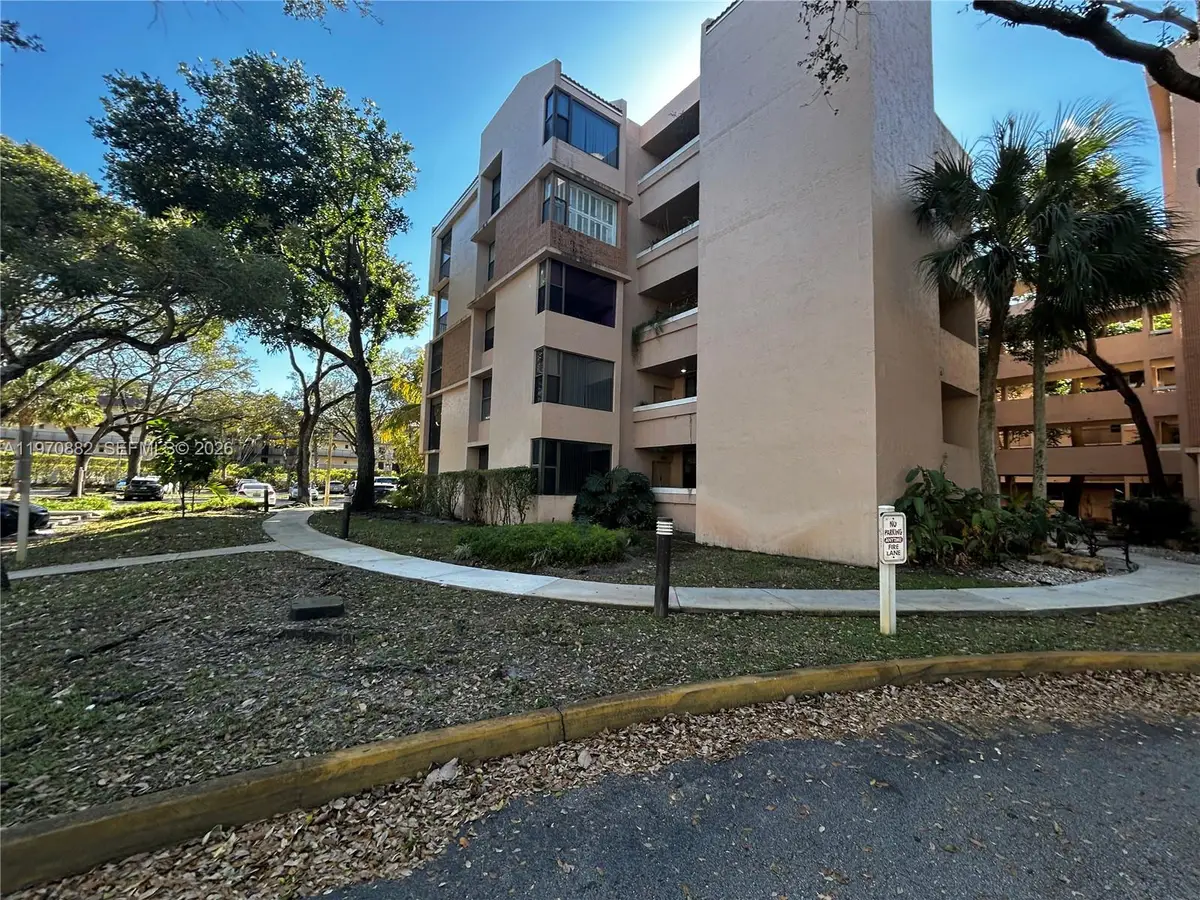 6800 Cypress Rd #207, Plantation, FL 33317 - #1