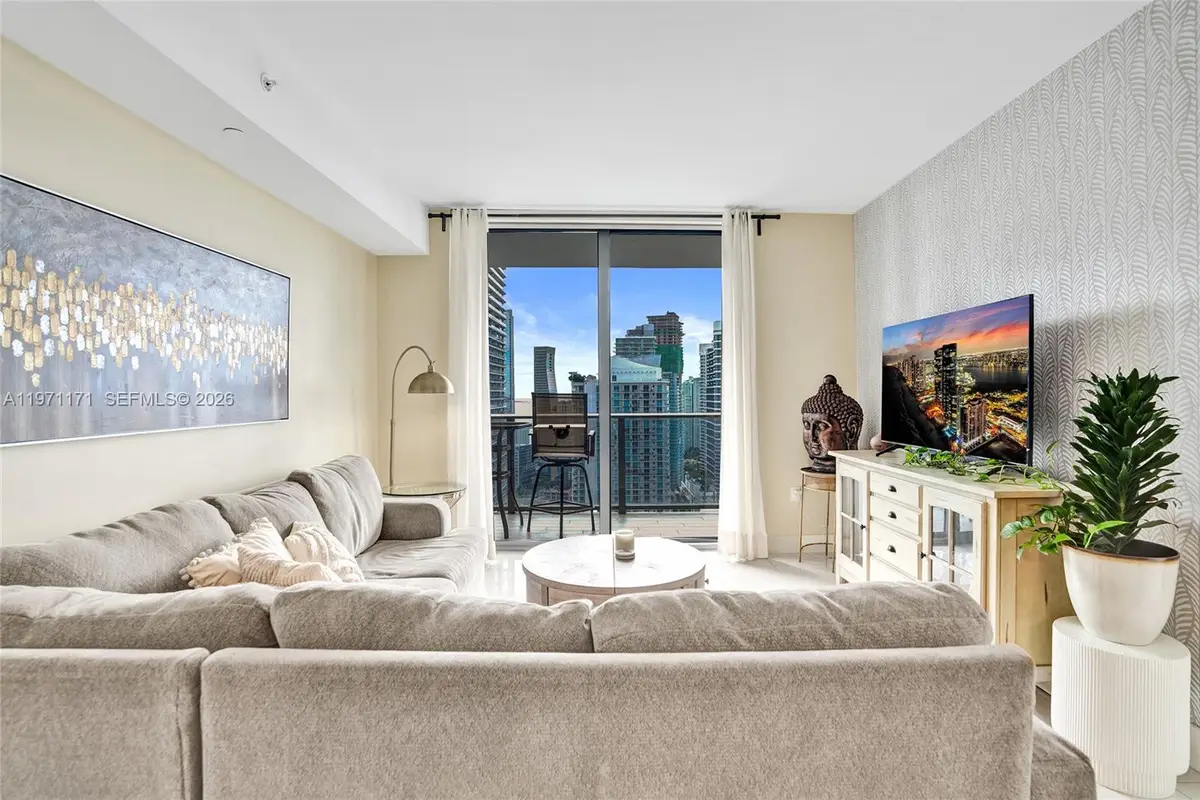 45 SW 9th St #4004, Miami, FL 33130 - #1