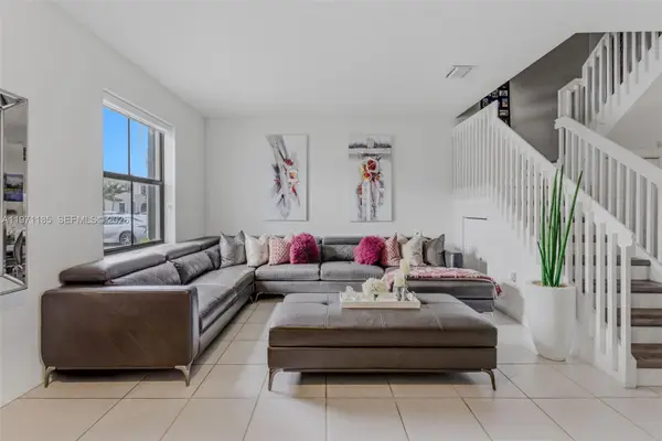 10009 SW 228th Ter, Miami, FL 33190