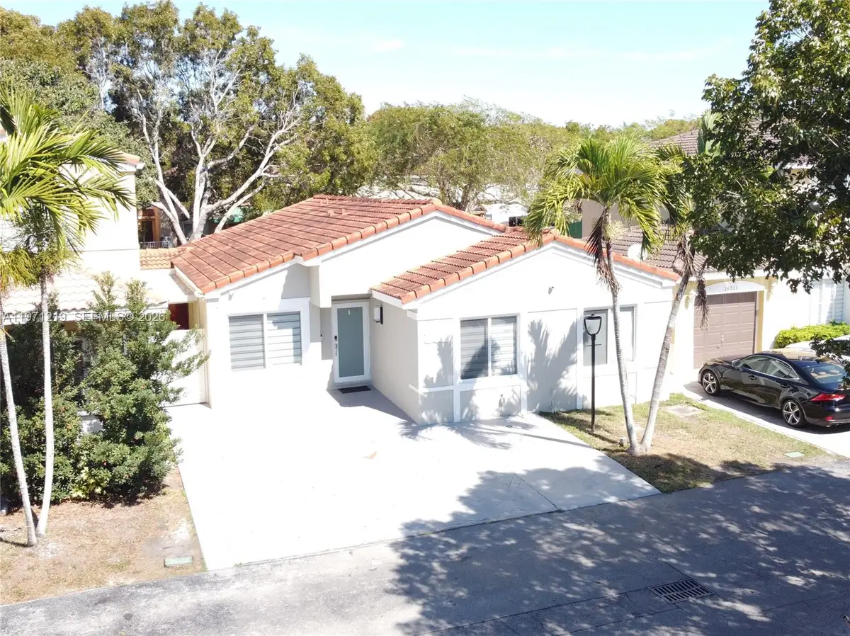 16515 SW 97th St, Miami, FL 33196 - #1