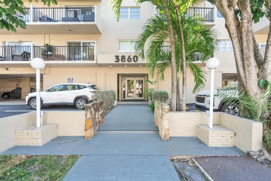 3860 NE 170th St #404, North Miami Beach, FL 33160 - #2