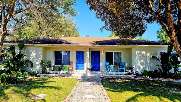 265 NE 116th St, Miami, FL 33161