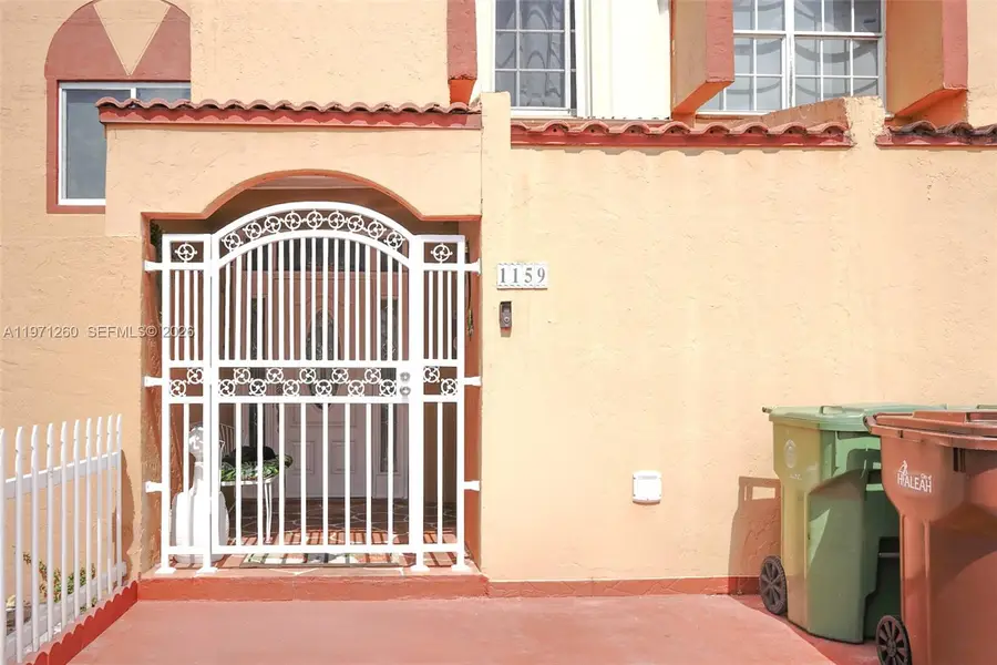 1159 W 40th St #16, Hialeah, FL 33012 - #2