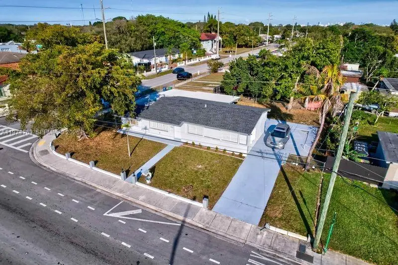 17821 NW 22nd Ave, Miami Gardens, FL 33056 - #2