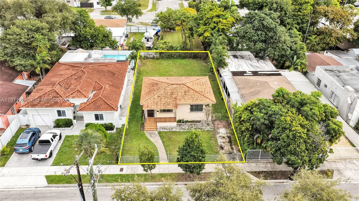 831 NW 21st Ct, Miami, FL 33125 - #1