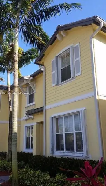 2928 SE 2nd St #8, Homestead, FL 33033