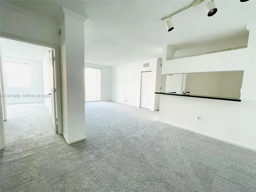 17150 N Bay Rd #2911, Sunny Isles Beach, FL 33160 - #3