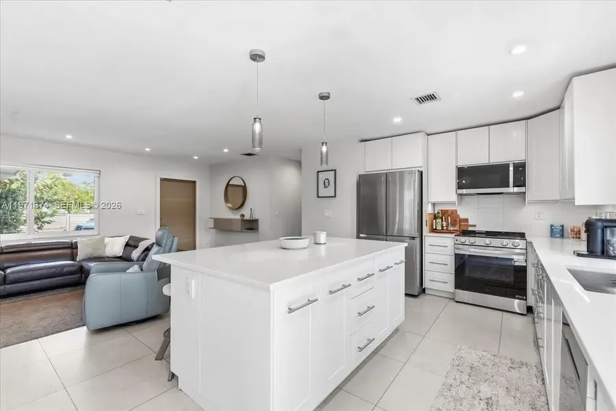 6140 SW 62nd St, South Miami, FL 33143 - #3