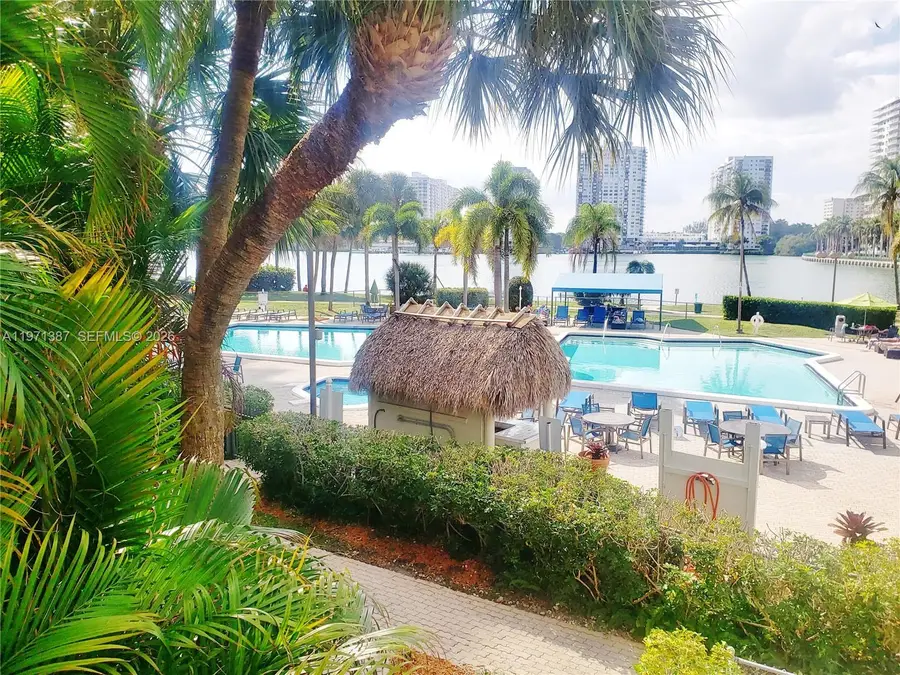 18151 NE 31st Ct #906, Aventura, FL 33160 - #2