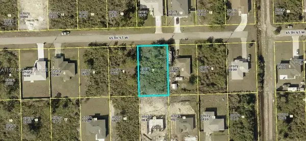 2807 65th St. E, Lehigh Acres, FL 33971