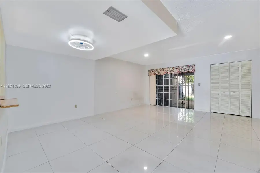 5433 NW 169th St #5433, Miami Gardens, FL 33055 - #2