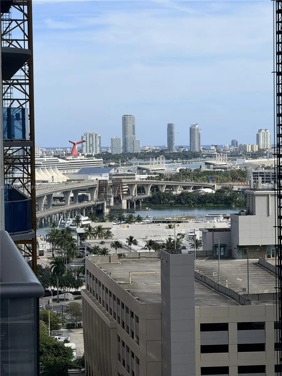 11 NE 6th #1905, Miami, FL 33132 - #1