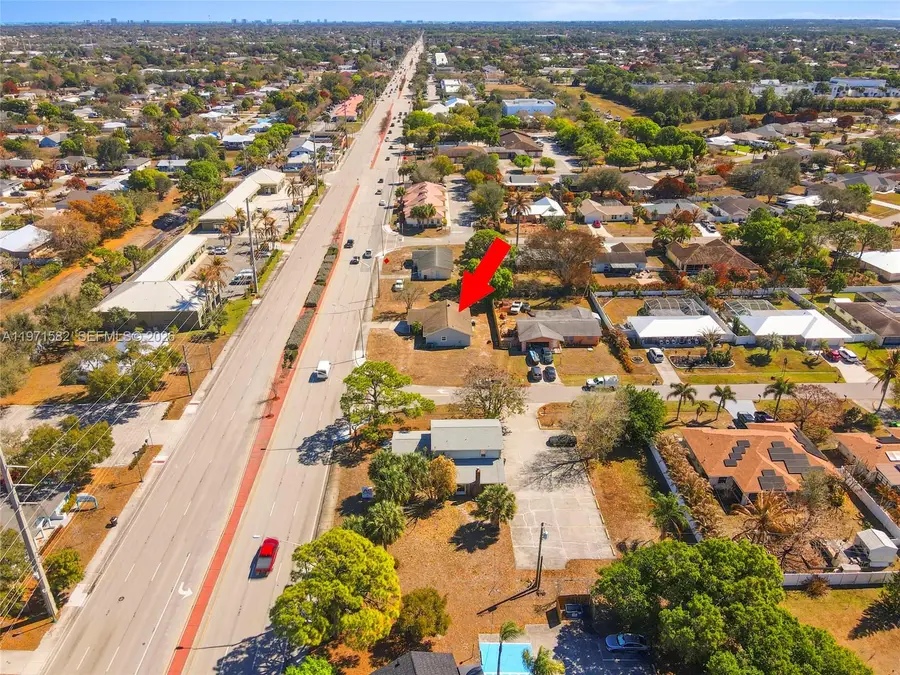 1526 SE Port St Lucie Blvd, Port Saint Lucie, FL 34952 - #3