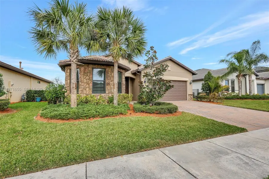 727 SE Boboli Way, Port Saint Lucie, FL 34984 - #2