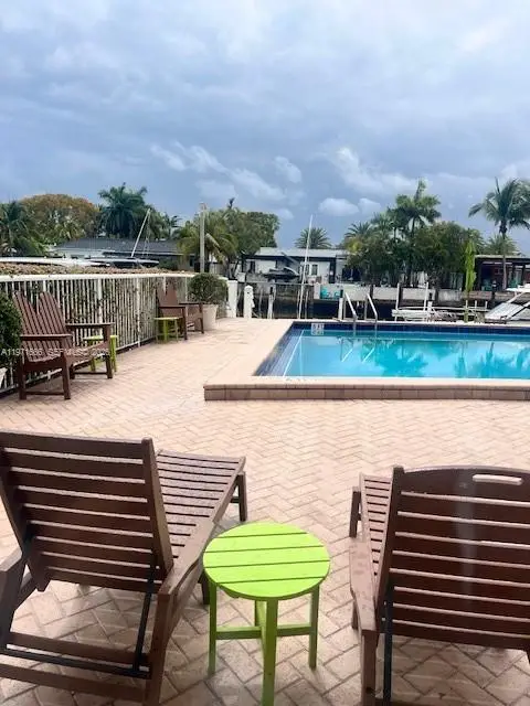 2000 NE 135th St #601, North Miami, FL 33181 - #3