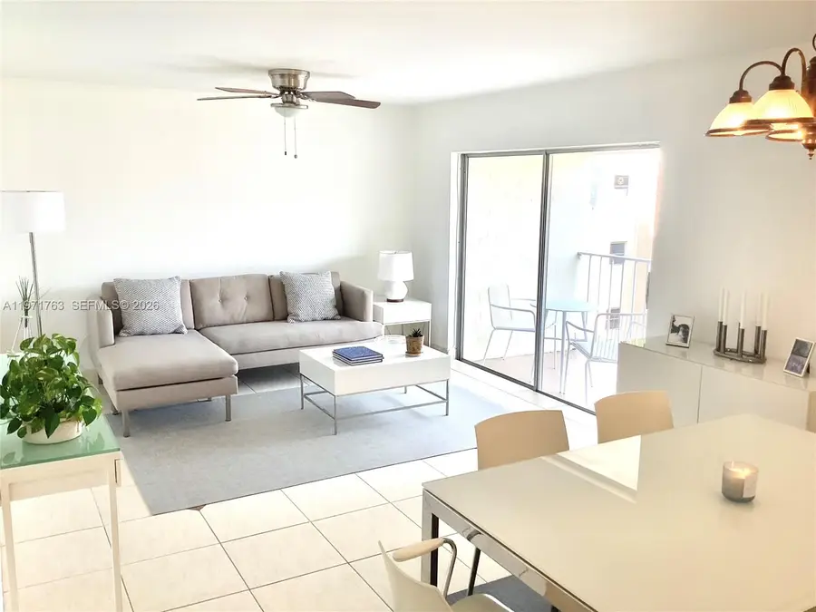 7785 SW 86th St #E-414, Miami, FL 33143 - #2