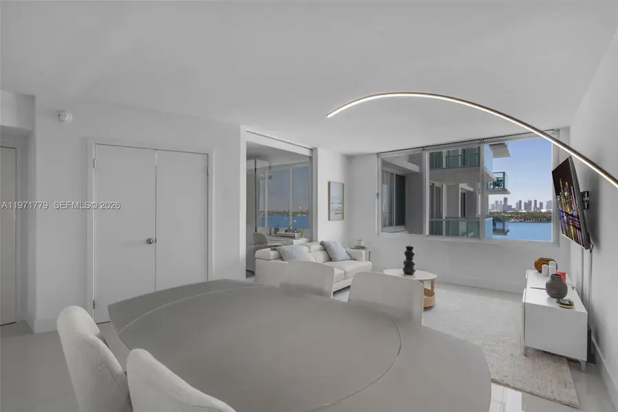 1000 West Ave #721, Miami Beach, FL 33139 - #2