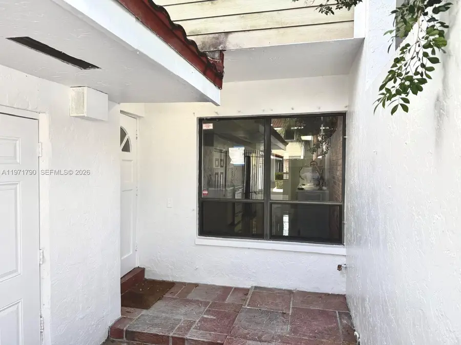 2700 N 34th Ave #I, Hollywood, FL 33021 - #2