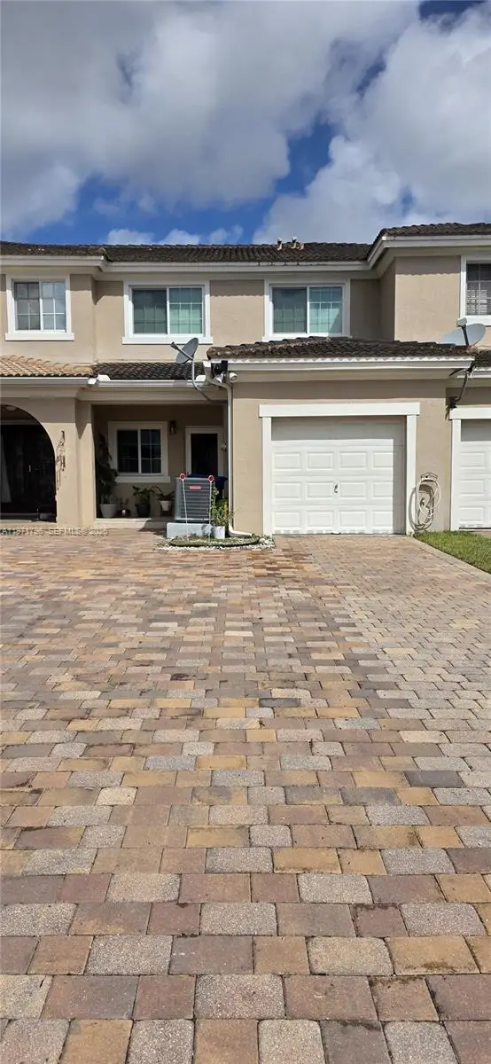 13950 SW 276th St, Homestead, FL 33032 - #2