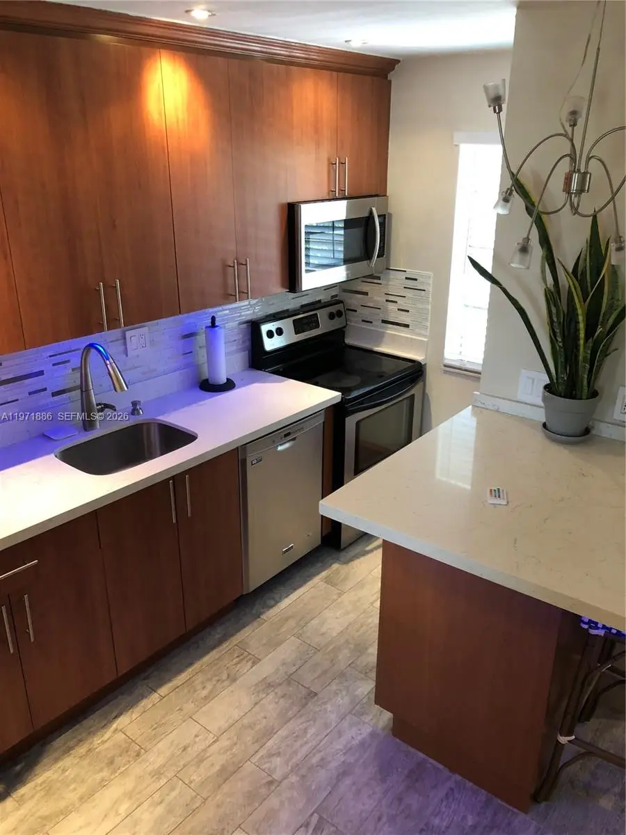 4081 N Dixie Hwy #29, Oakland Park, FL 33334 - #2