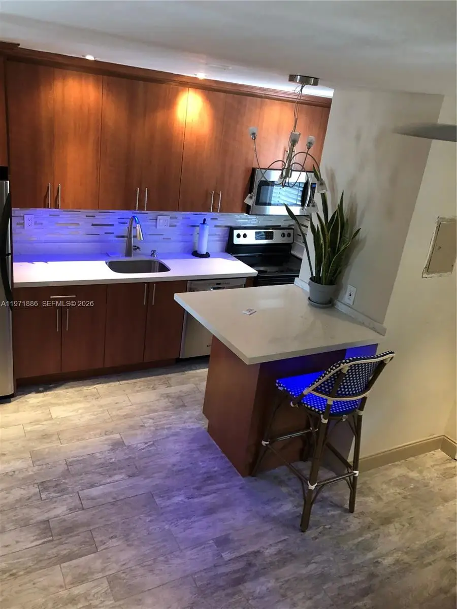 4081 N Dixie Hwy #29, Oakland Park, FL 33334 - #3