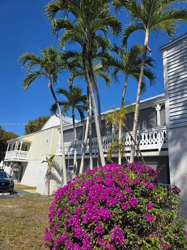 10441 Mahogany Key Cir #102, Miami, FL 33196