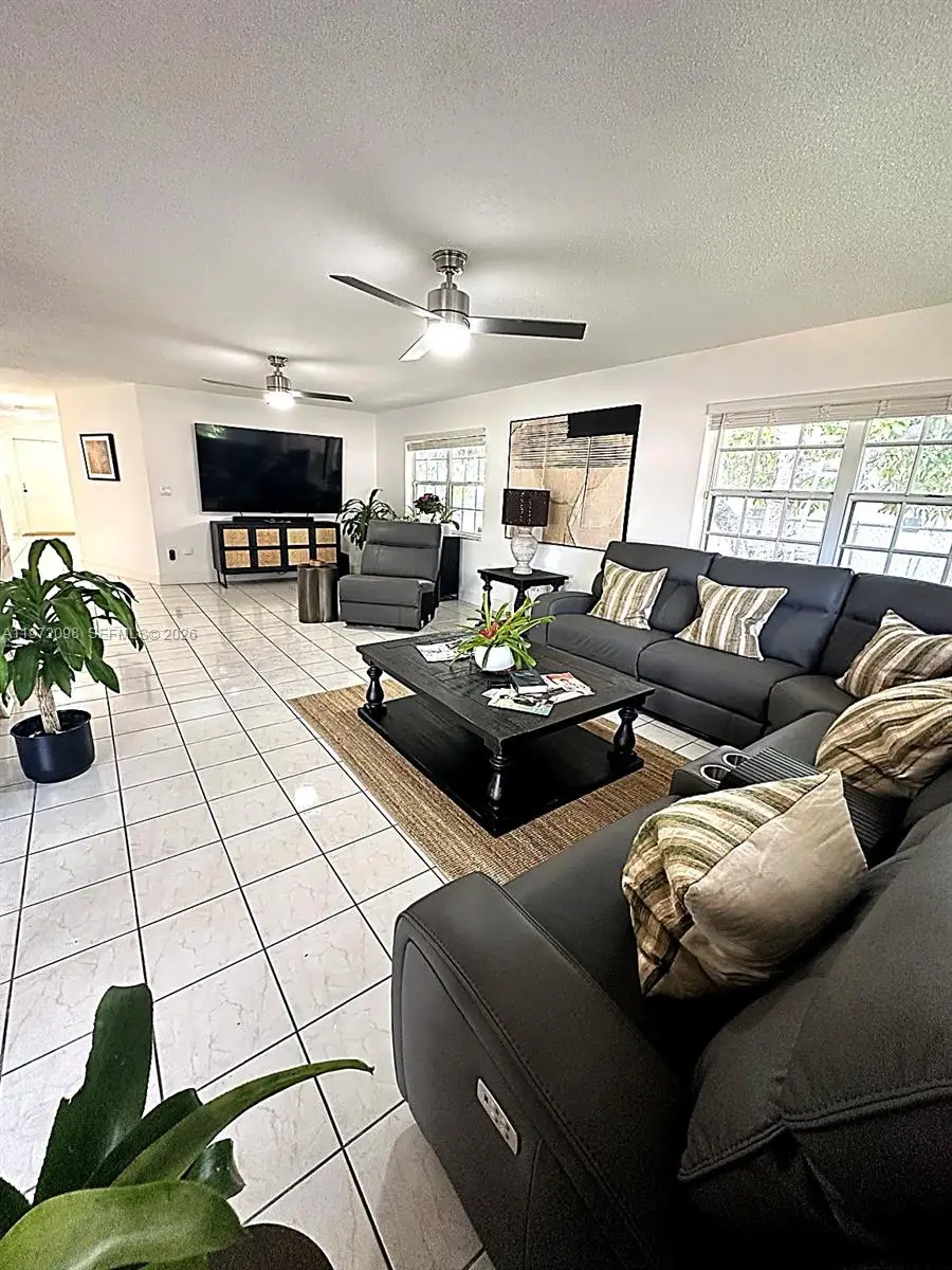 530 SW 136th Pl, Miami, FL 33184 - #3