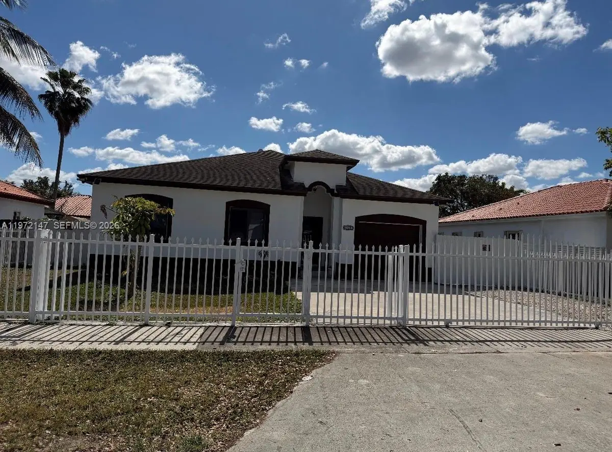 19064 SW 319th St, Homestead, FL 33030 - #1
