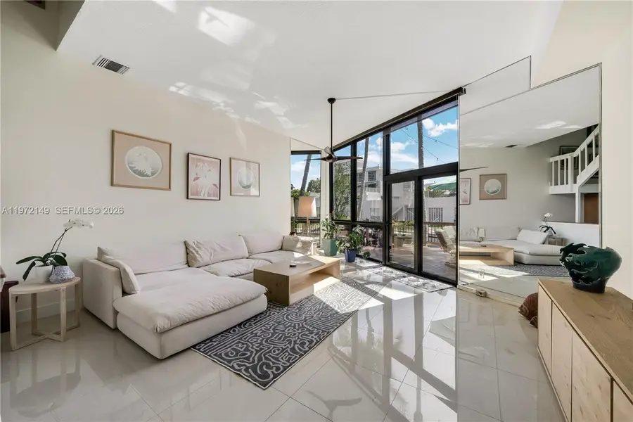 3068 NE 49th St, Fort Lauderdale, FL 33308 - #2