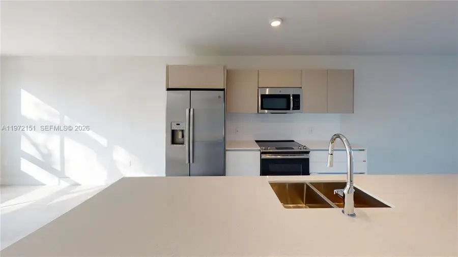 2555 NE 193rd St #2224, Miami, FL 33180 - #2
