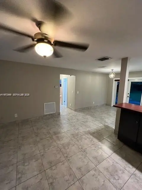 5634 Madison St, Hollywood, FL 33023 - #3