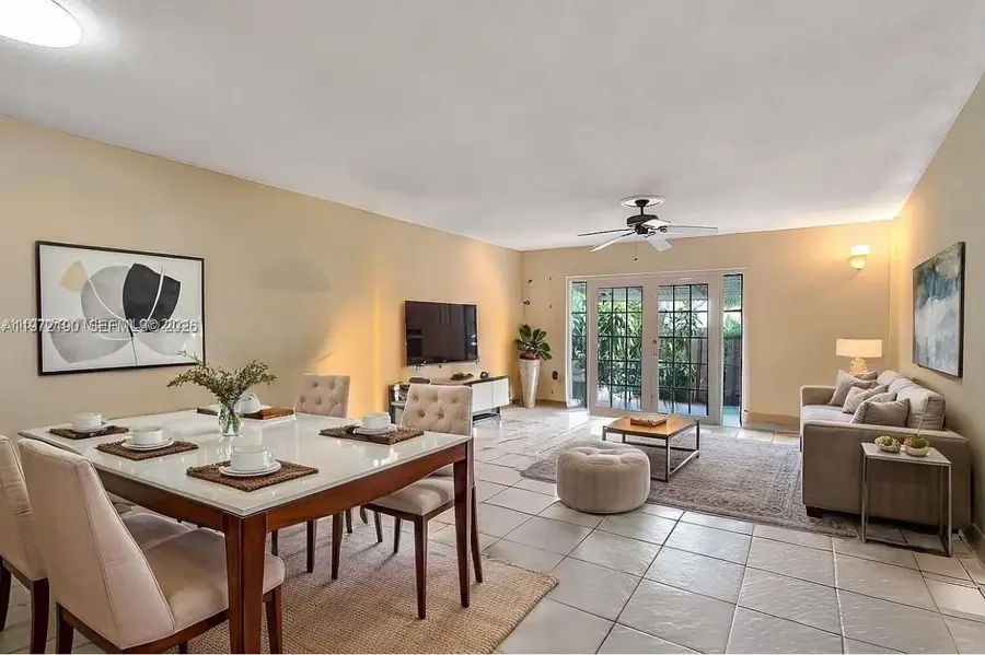 3021 NW 68th St #11G, Fort Lauderdale, FL 33309 - #3