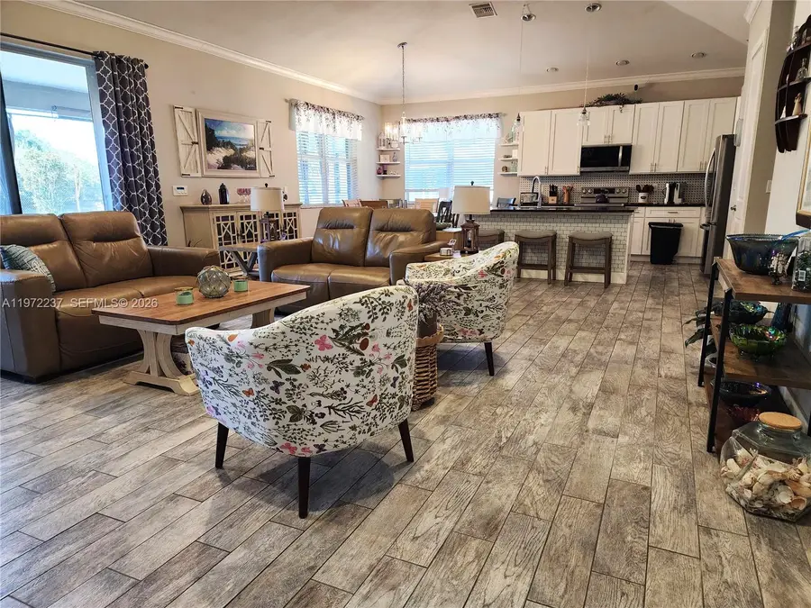 108 Oak Knolls Circle, Sebring, FL 33876 - #2