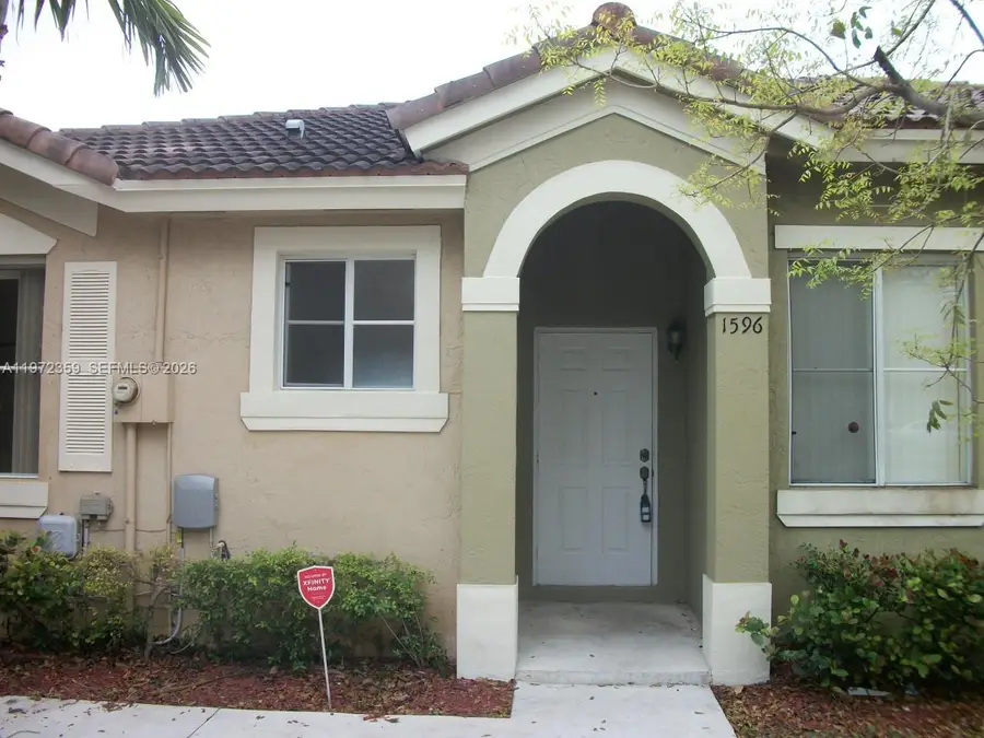 1596 SW 2 St, Homestead, FL 33030 - #2