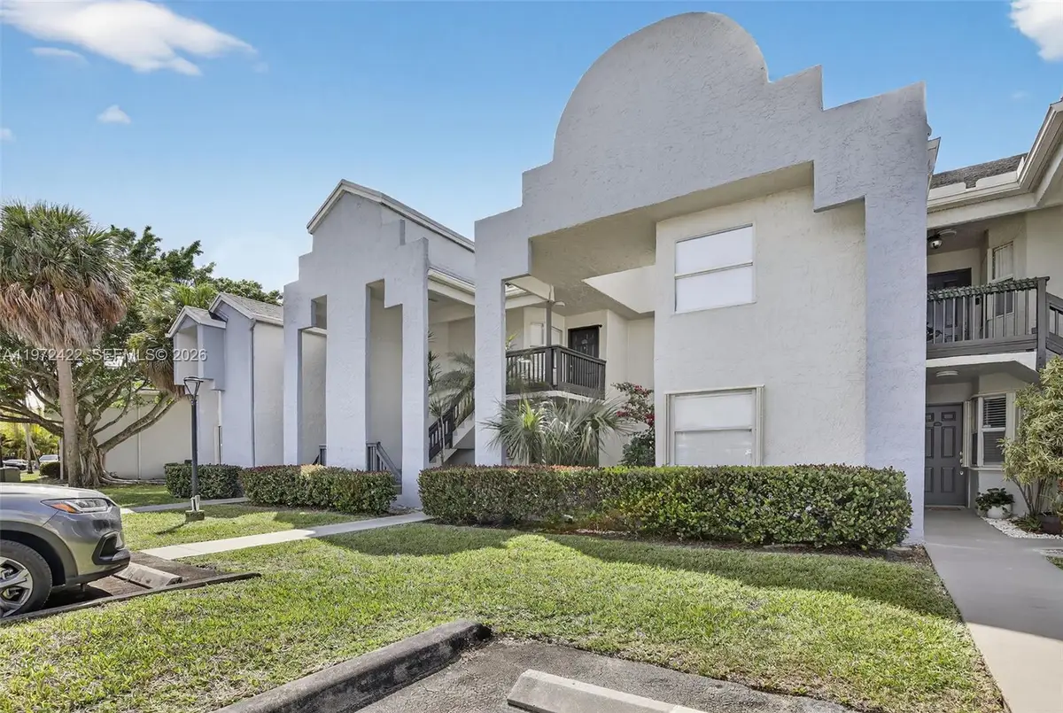 430 SW 113th Way #430, Pembroke Pines, FL 33025 - #1