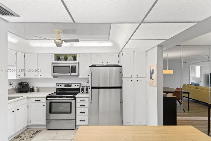 9523 S Hollybrook Lake Dr #21-307, Pembroke Pines, FL 33025 - #3