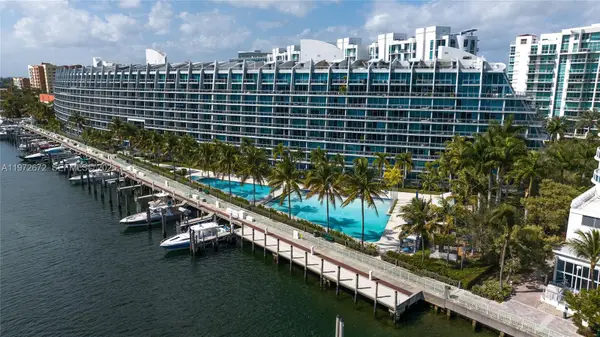 2950 NE 188th St #534, Aventura, FL 33180