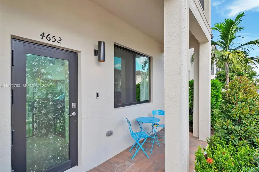 4652 NW 83rd Ave, Doral, FL 33166 - #3