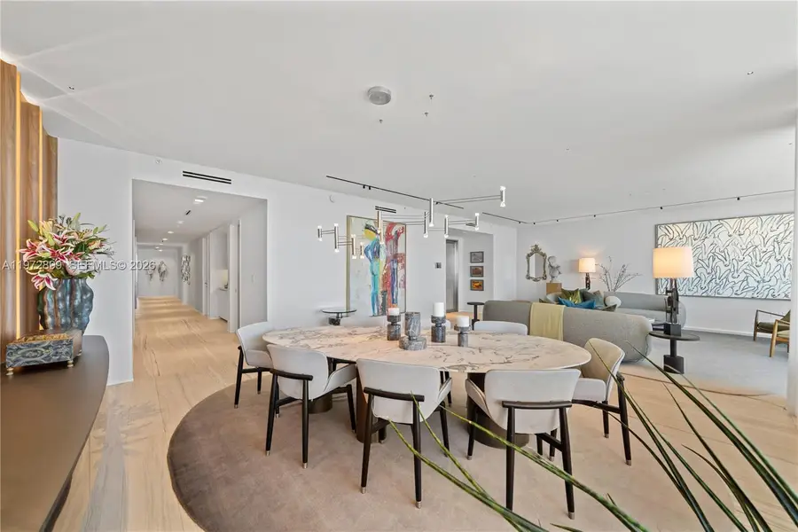 1000 Biscayne Blvd #3201, Miami, FL 33132 - #3