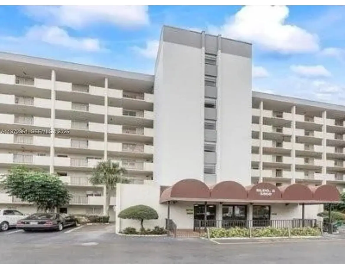 5860 NW 44th St #208, Lauderhill, FL 33319 - #1