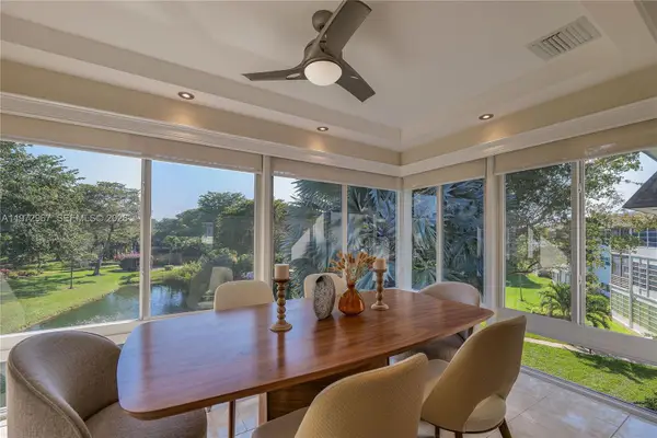 5171 W Oakland Park Blvd #309, Lauderdale Lakes, FL 33313