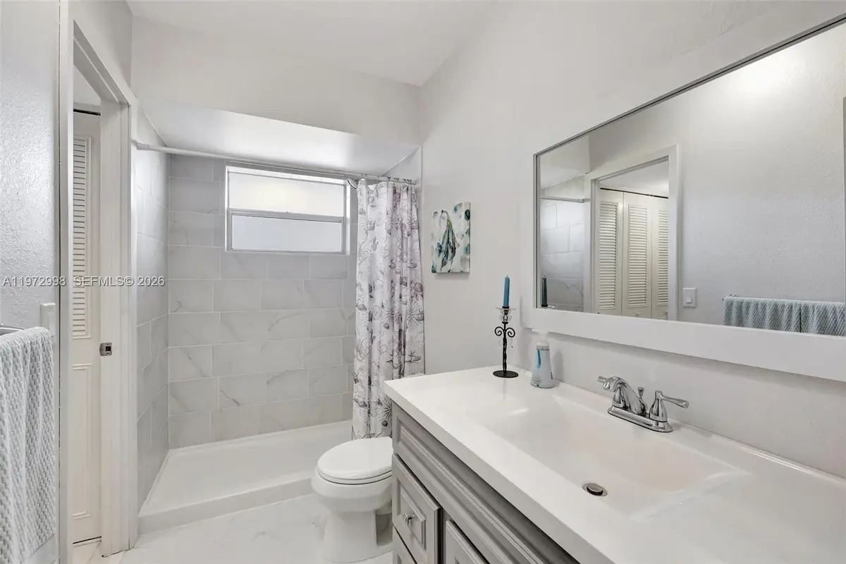 5002 NW 35th St #306, Lauderdale Lakes, FL 33319 - #1