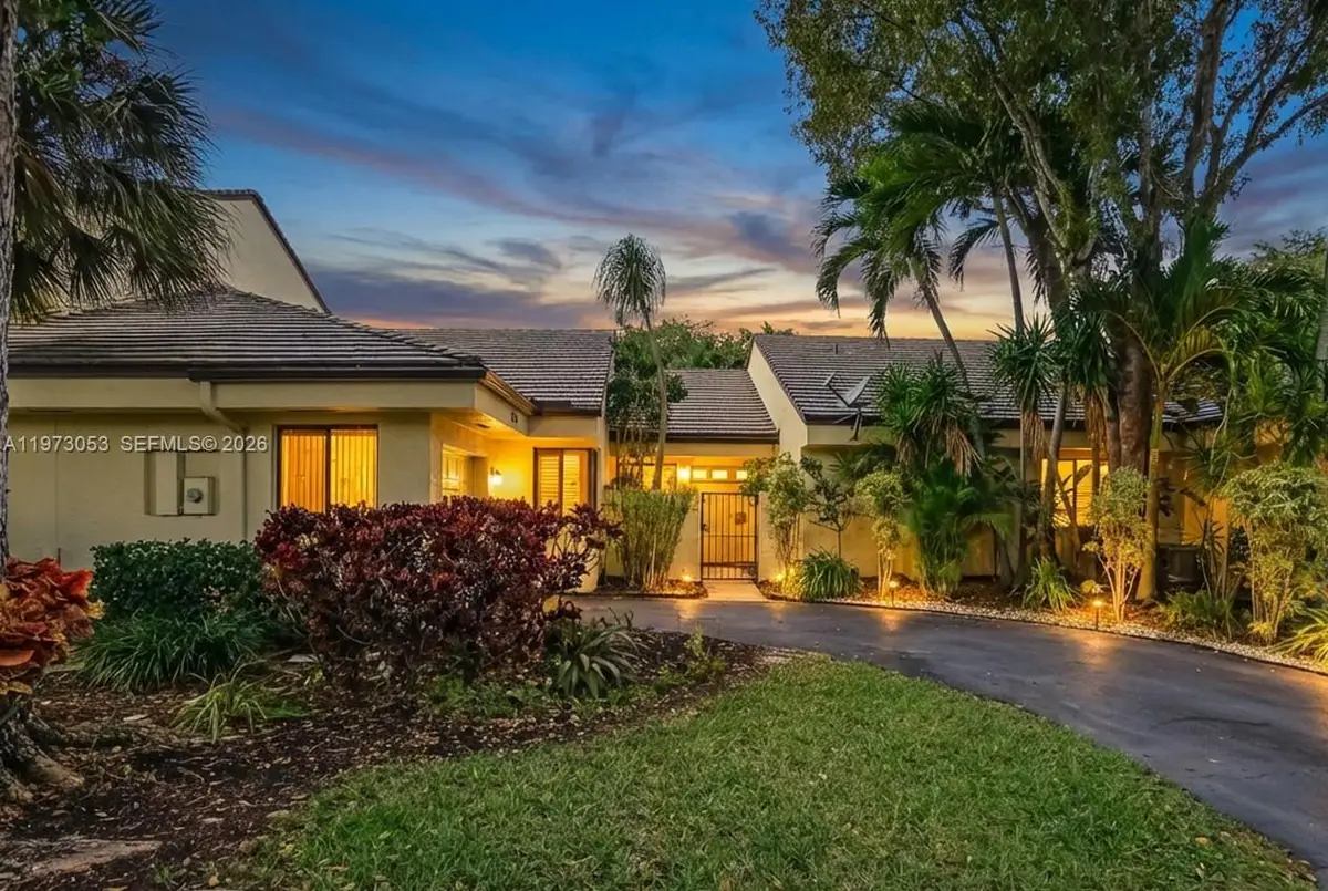 349 NW 94th Ter, Plantation, FL 33324 - #1