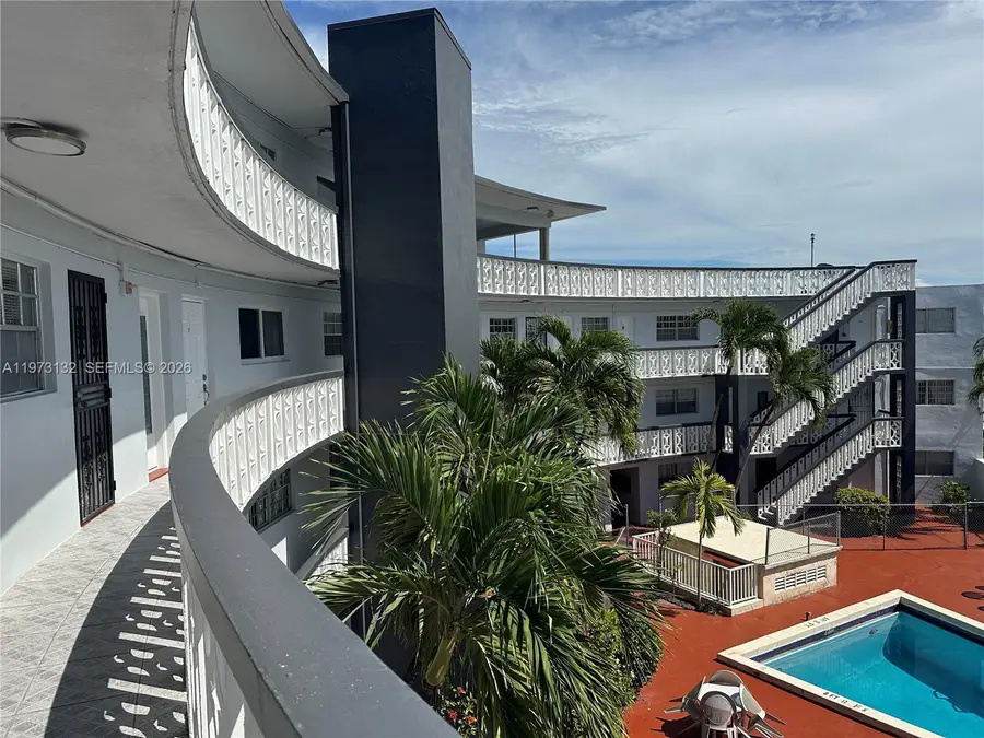 11 SW 52nd Ave #3C, Miami, FL 33134 - #3