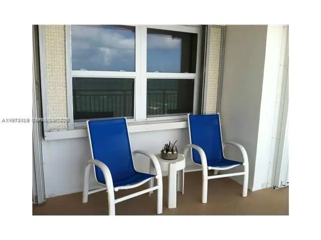 901 S Surf Rd #402, Hollywood, FL 33019 - #2