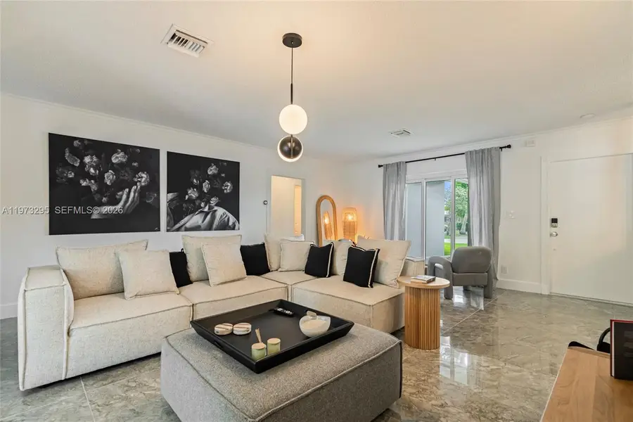 5900 NE 15th Ave, Fort Lauderdale, FL 33334 - #3