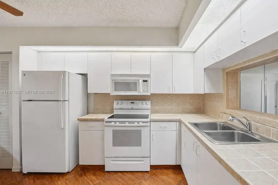 901 SW 138th Ave #108C, Pembroke Pines, FL 33027 - #2
