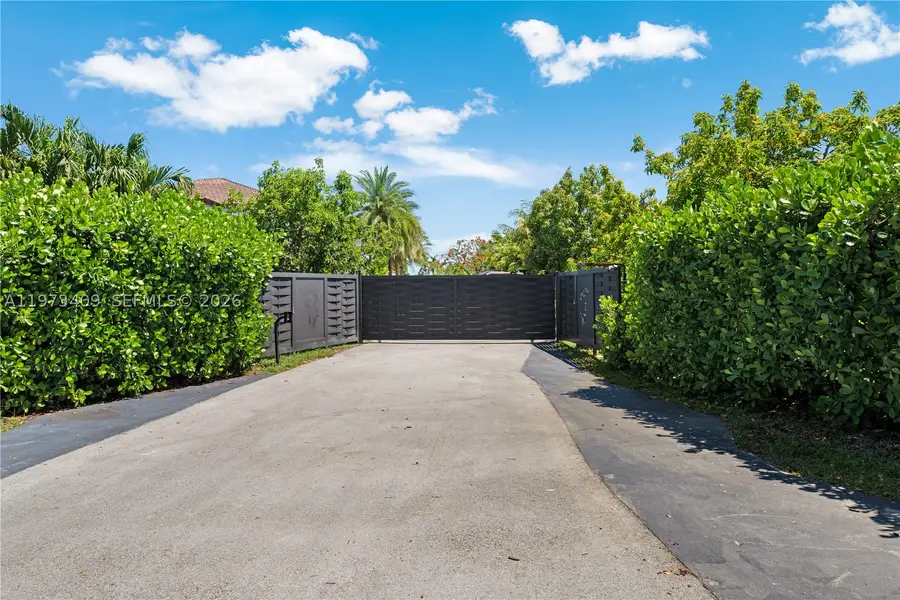 13050 SW 26th St, Miami, FL 33175 - #2