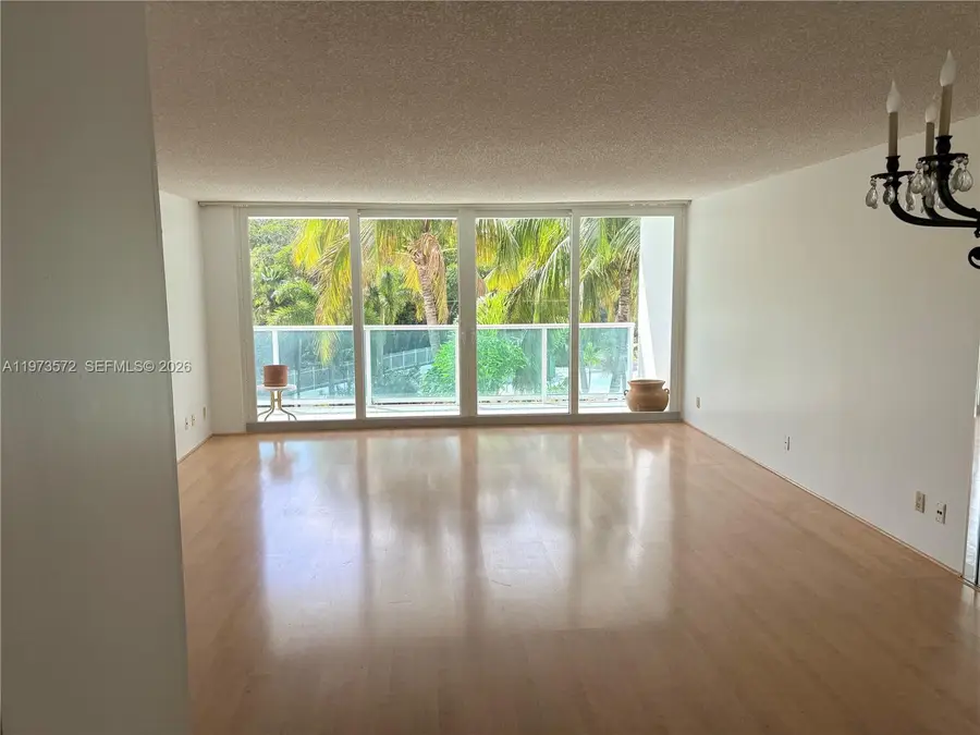 100 Bayview Dr #217, Sunny Isles Beach, FL 33160 - #2