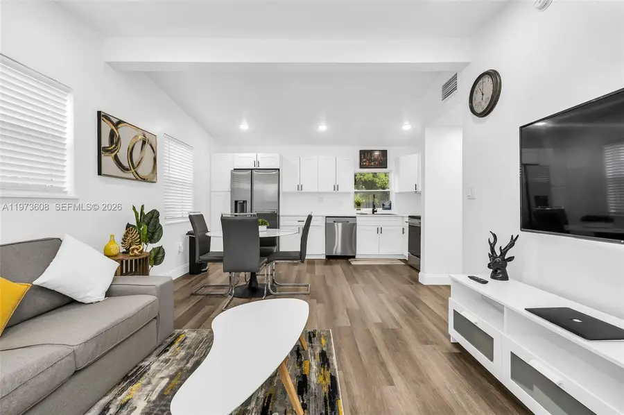 272 NW 31st Ave, Fort Lauderdale, FL 33311 - #2